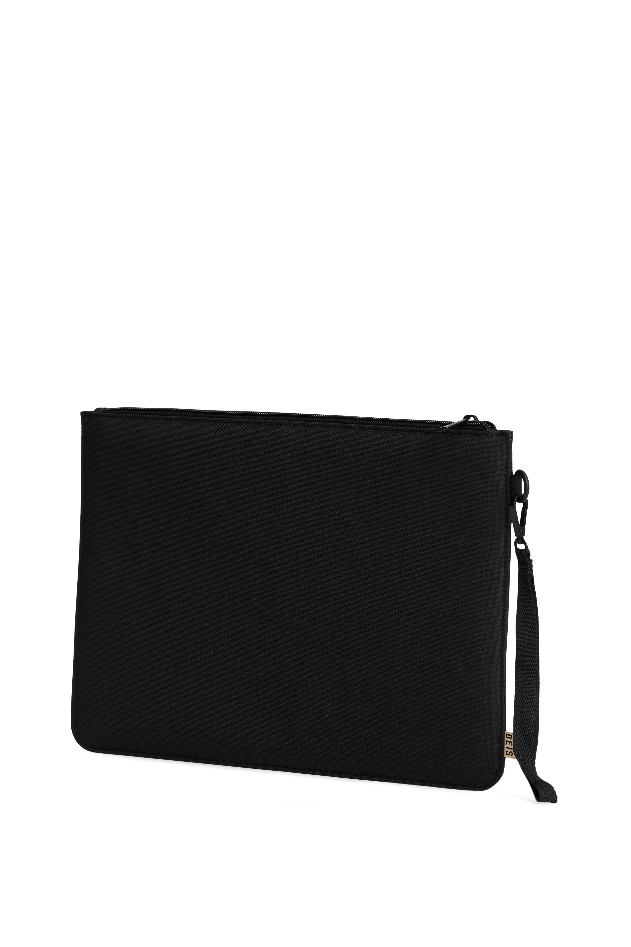 The BÉISics Laptop Pouch in Black