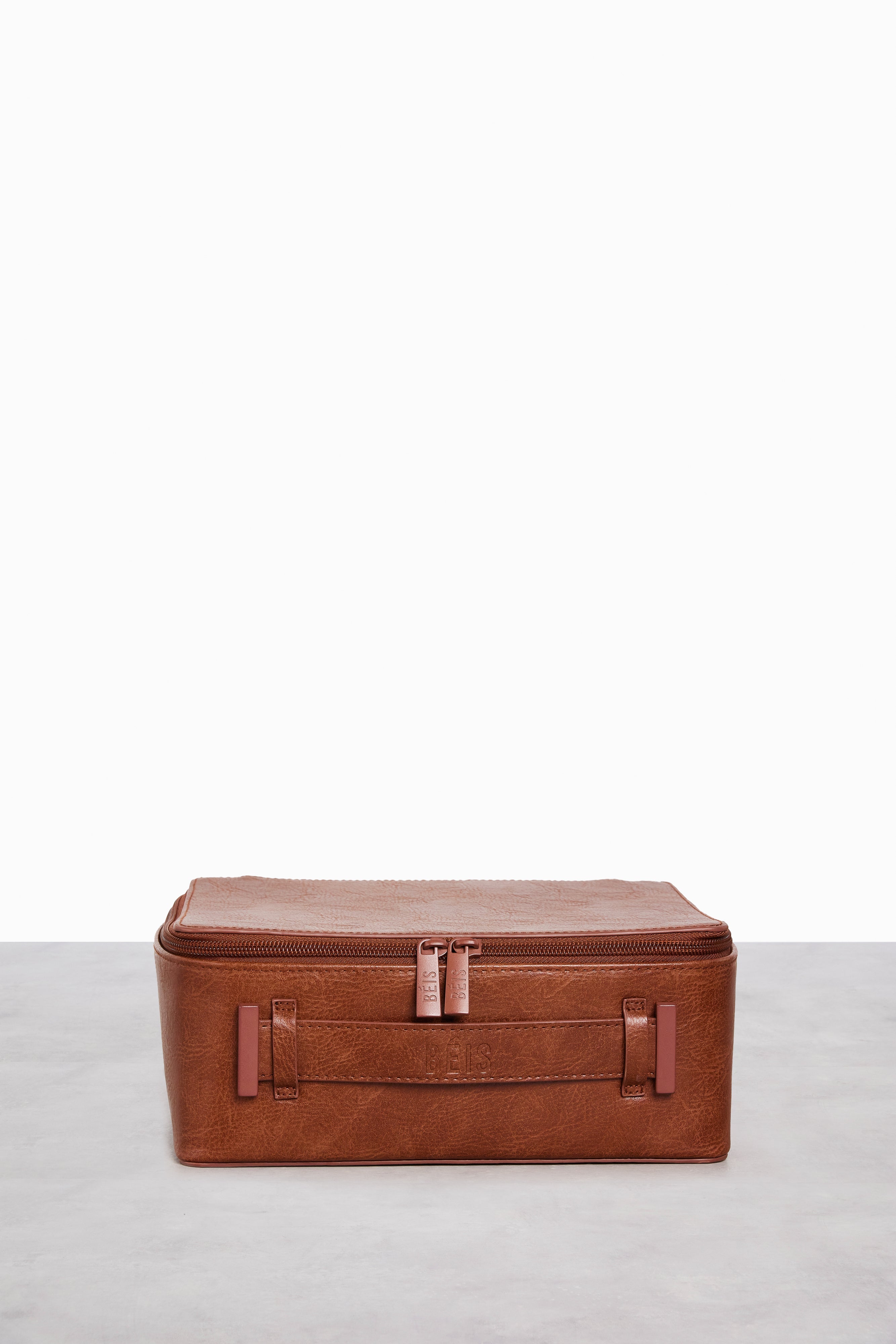 Resale The Cosmetic Case in Maple