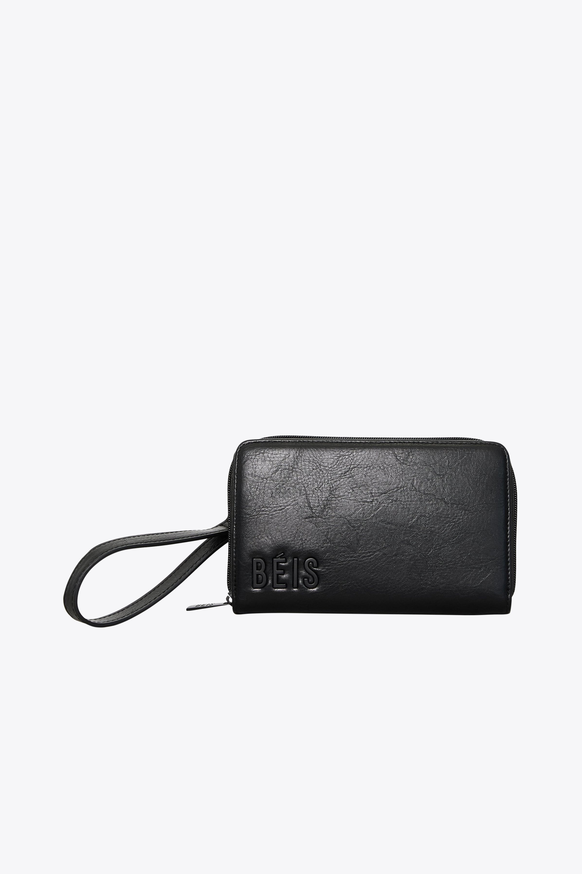 Resale The Travel Wallet in Black